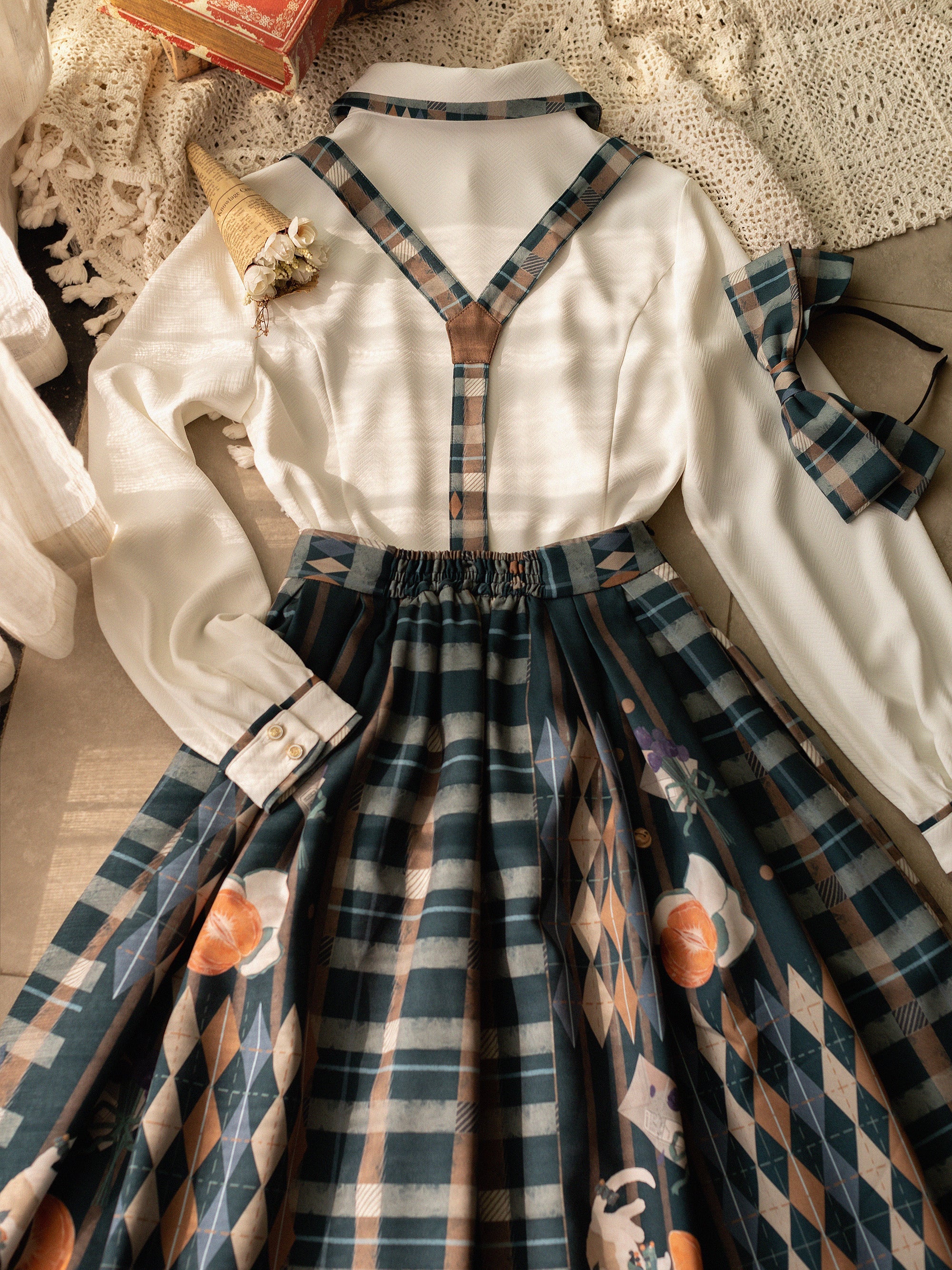 Bouquet Plaid Strap Skirt / Vest / Pleated Blouse – remulia