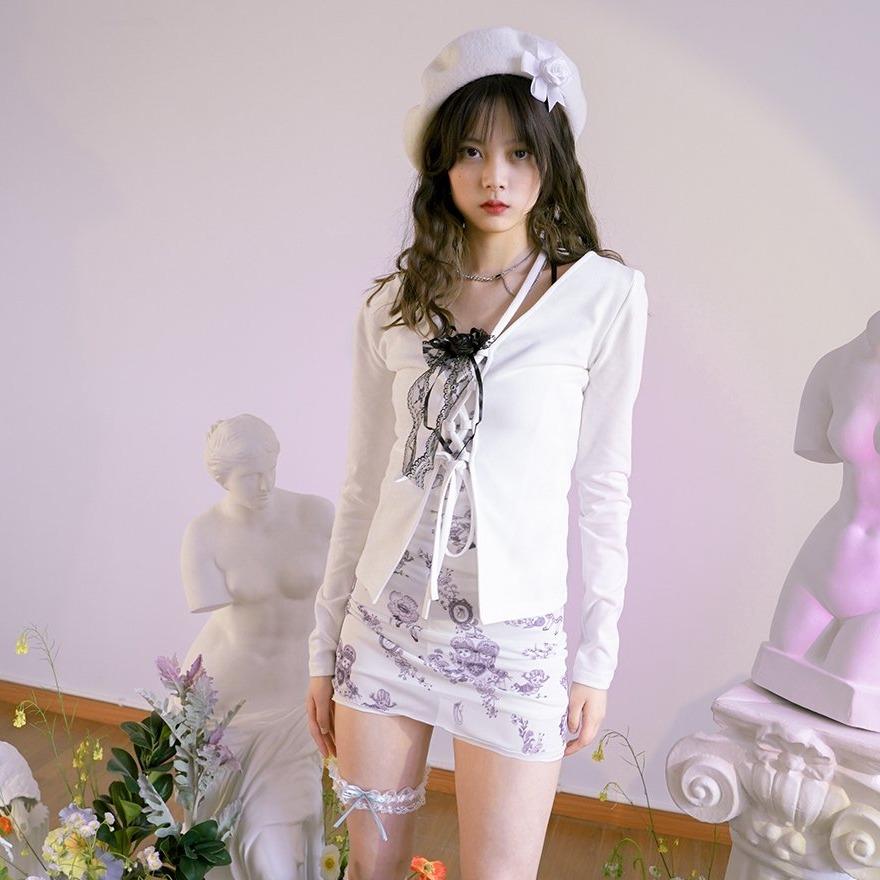 7 Ways to Style a White Lace Skirt - Karina Style Diaries