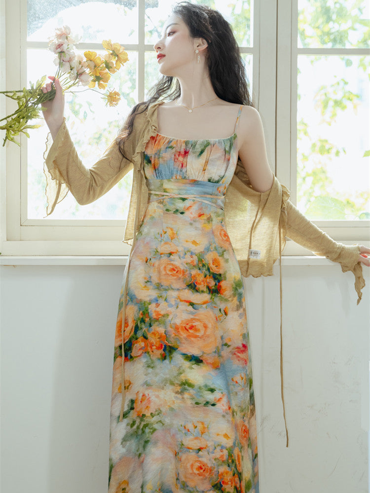 Blurred water surface flower strap dress and cardigan