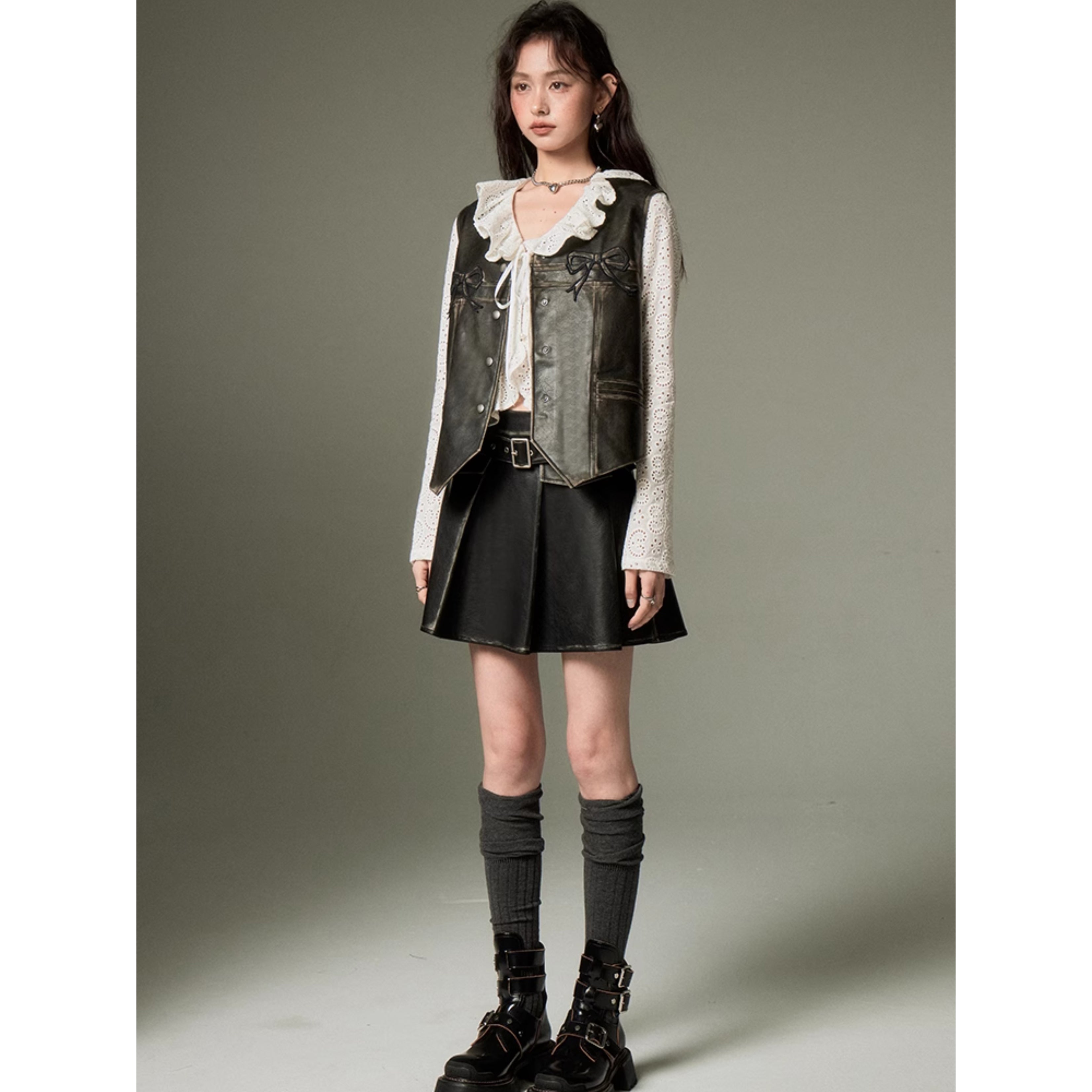 39s80専用 vintage leather ribbon mini skirt