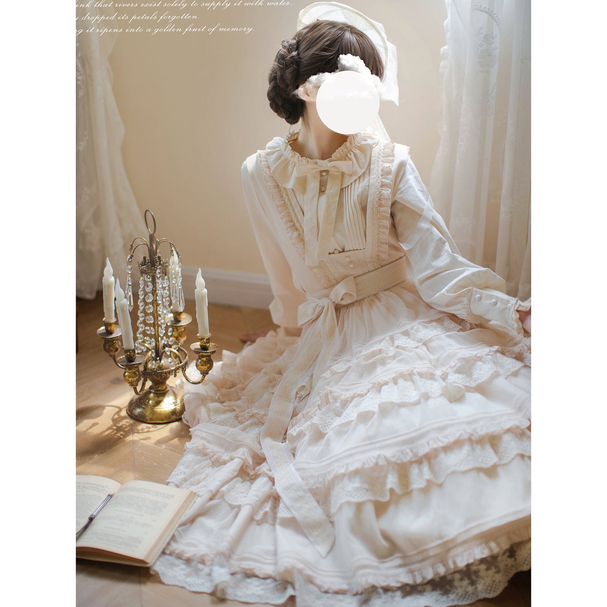 Western art girl's embroidered layered dress and milk tea color blouse remulia Western art girl's embroidered layered dress and milk tea color blouse remulia