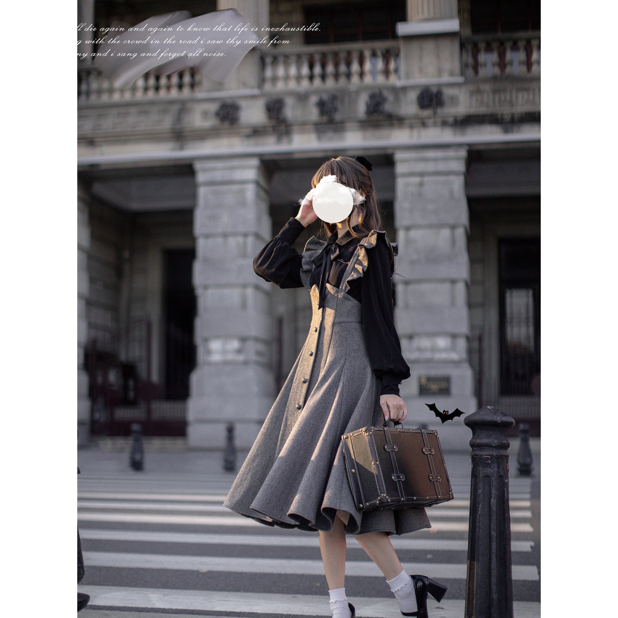 Light ink maid classic jumper pleated skirt and blouse