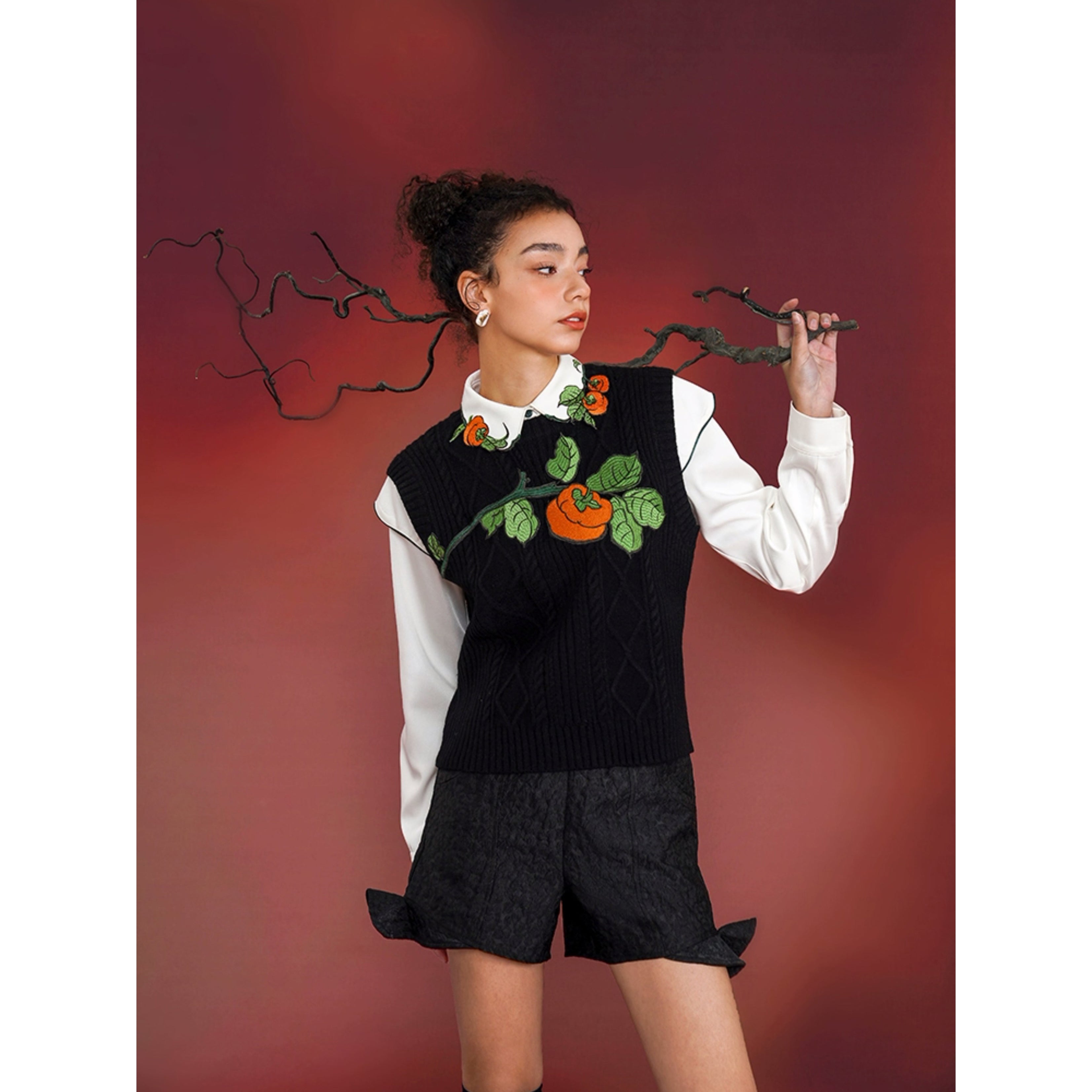 Persimmon fruit embroidery knit vest and blouse – remulia