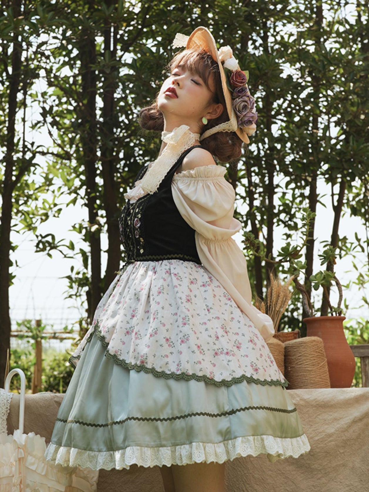 アルプスの少女の刺繍ジャンパースカートとブラウス