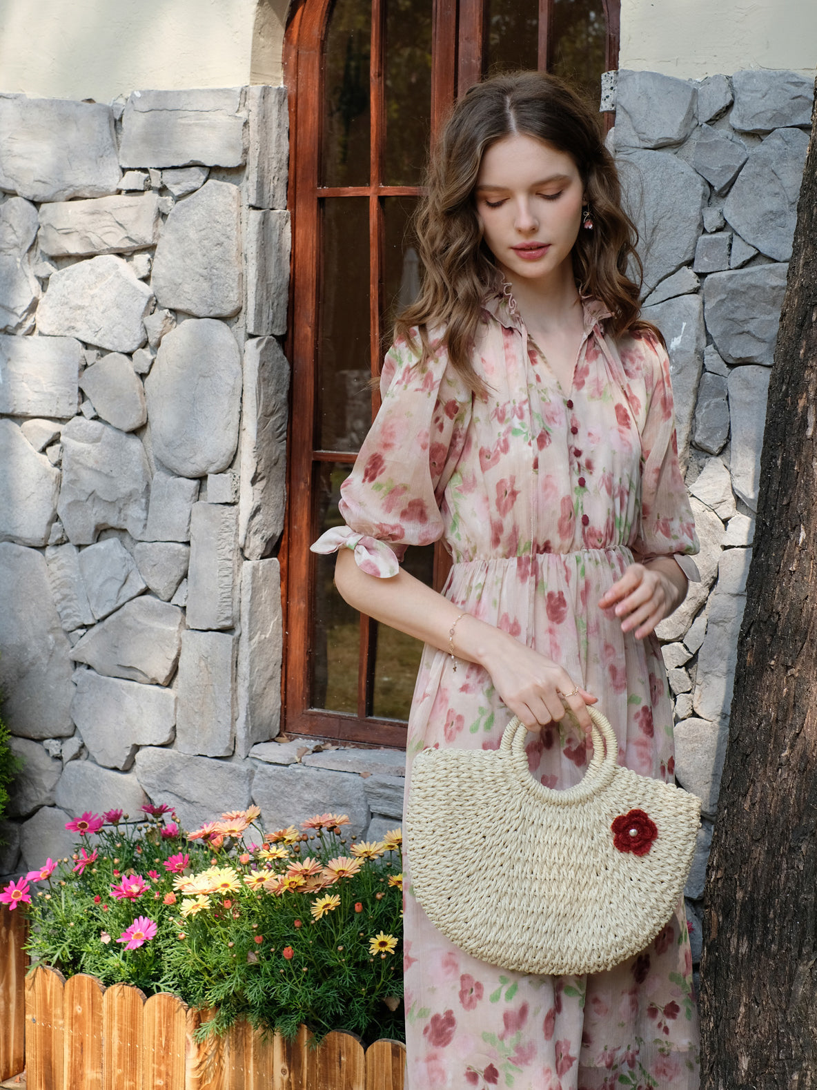 Pale red flower bleeding picture French dress