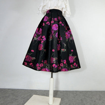 躑躅色の花柄刺繍ヘップバーンスカート