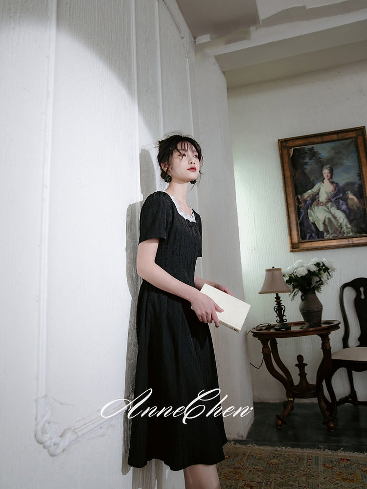 漆黒の編み模様ジャガードワンピース