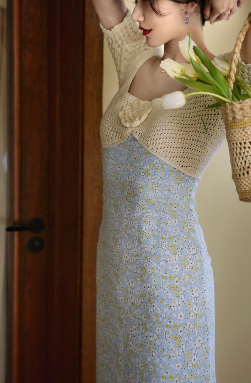 Light floral patchwork knit dress remulia Light floral patchwork knit dress remulia