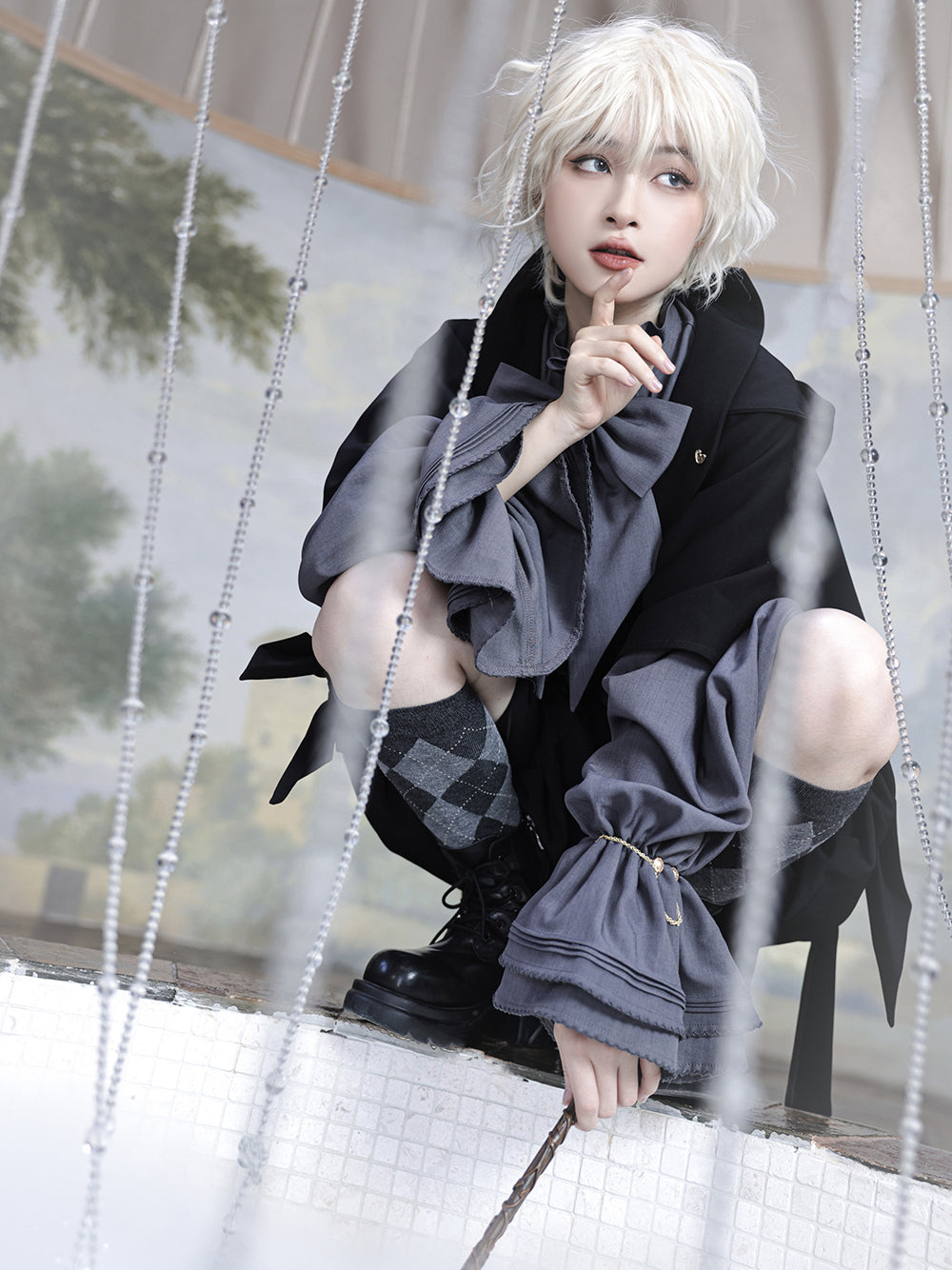 黒兎のお嬢様のフードジャケットとリボンブラウスとハーフパンツ[2023年7月中旬発送予定]