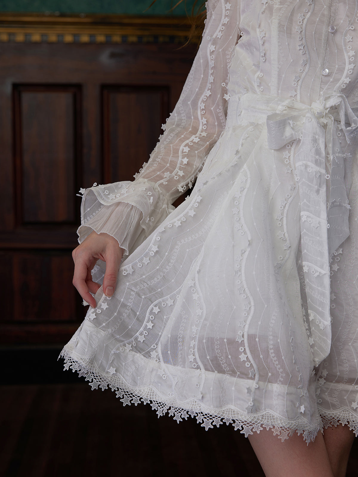 Pure white doll embroidered lace dress remulia Pure white doll embroidered lace dress remulia