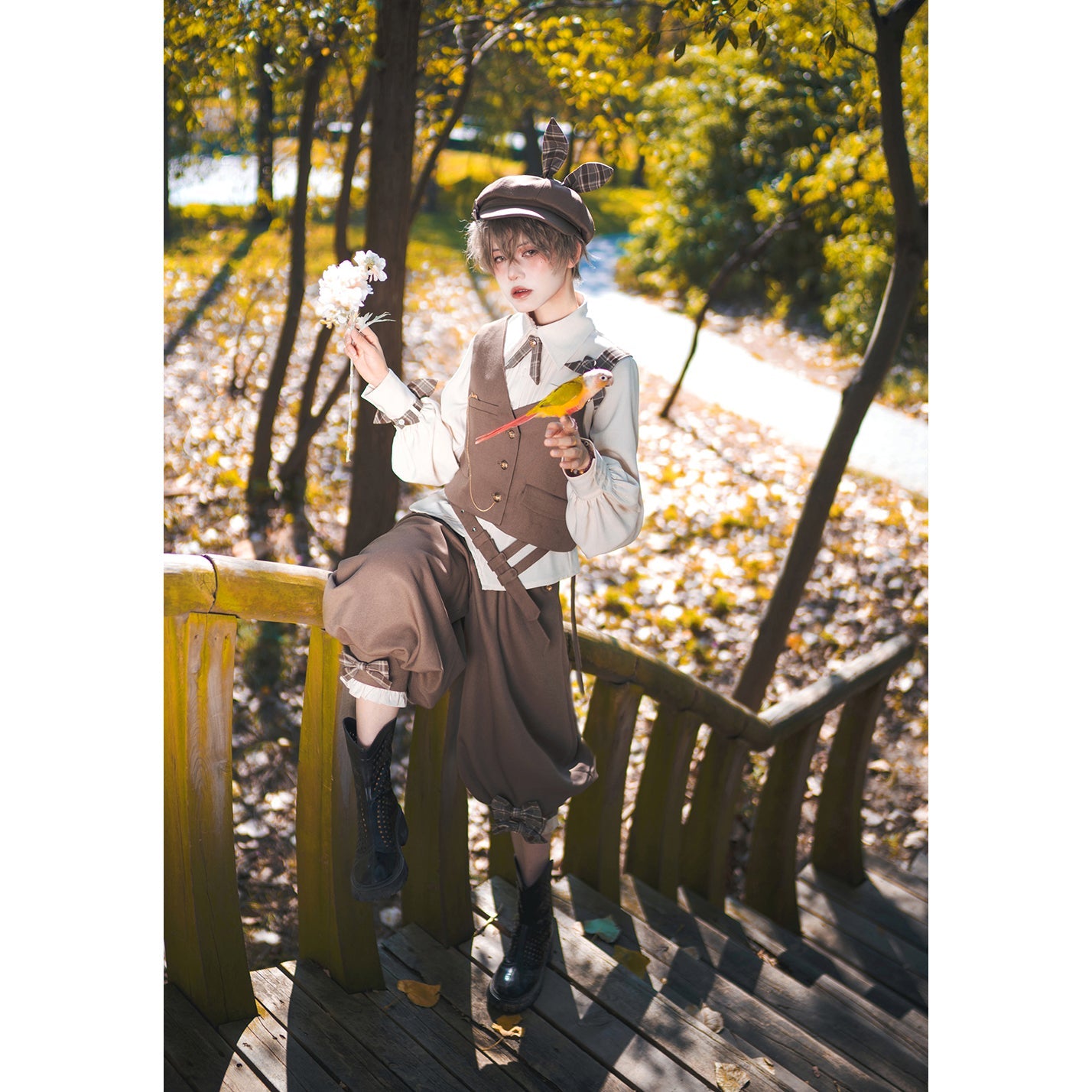 秘密探偵のリボンベストとクロップドパンツとプリーツブラウス(ブラウン)
