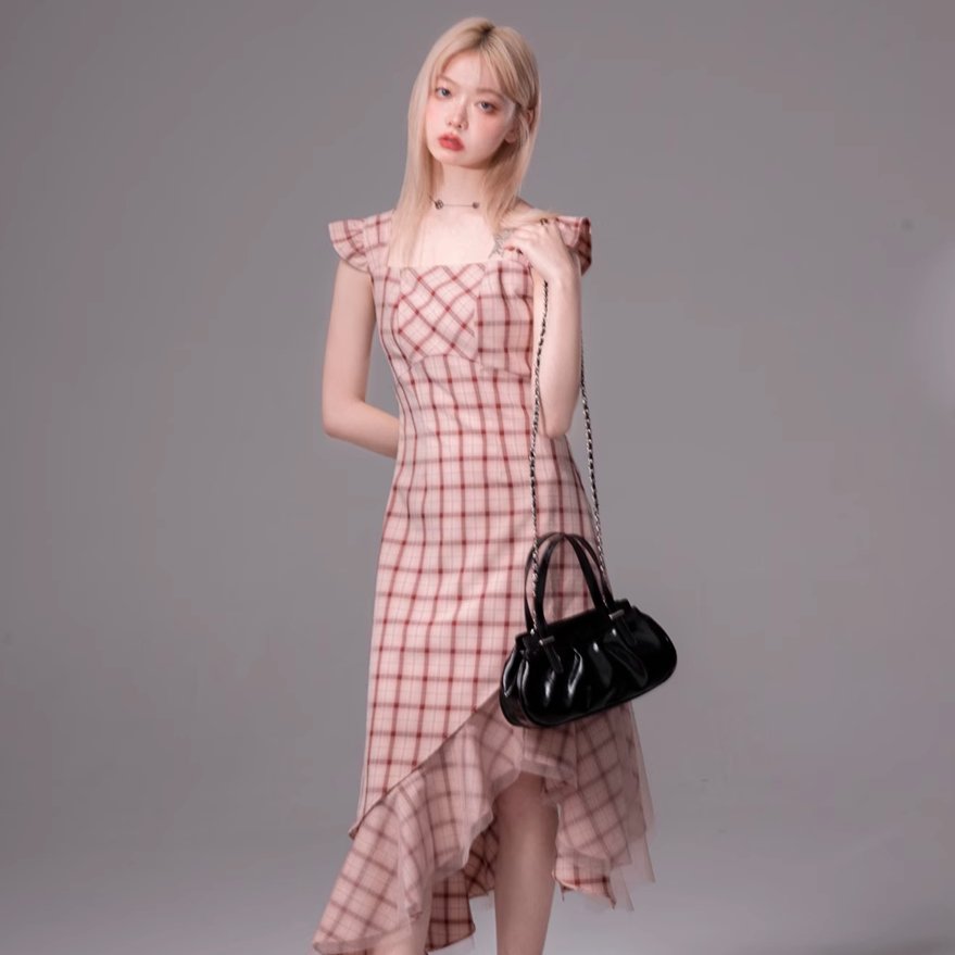 Rose artistic fishtail plaid irregular hem suspender dress
