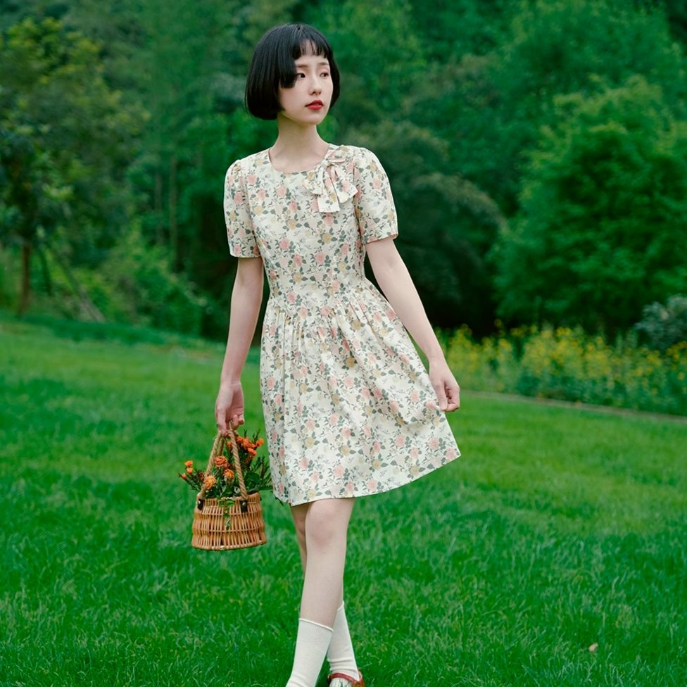 Showa flower French retro girl bow floral dress