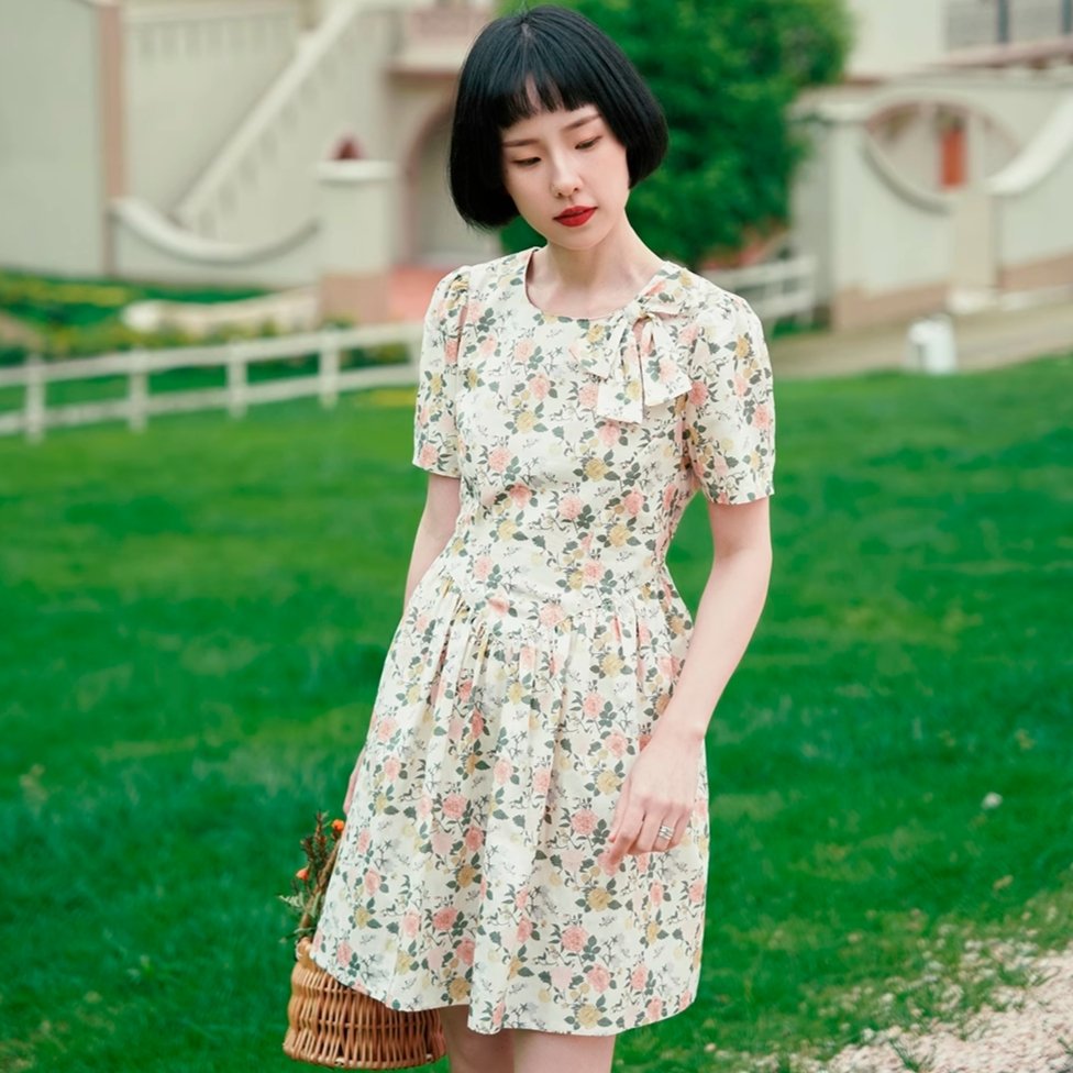 Retro Flower French Side Ribbon Dress Retro Flower French Side Ribbon Dress